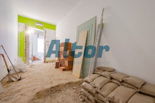 Local comercial en venta en Trafalgar en Madrid