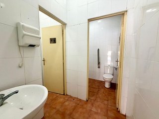 Local comercial en venta en San Luis en Almería