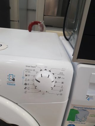 Lavadora secadora Candy 8kg 1400rpm