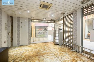 Local comercial en venta en Centro - Sagrario en Granada