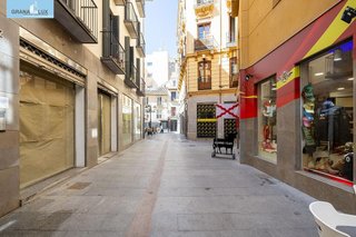 Local comercial en venta en Centro - Sagrario en Granada