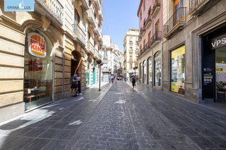 Local comercial en venta en Centro - Sagrario en Granada