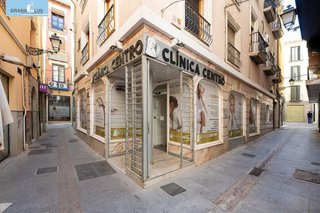 Local comercial en venta en Centro - Sagrario en Granada