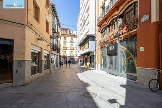 Local comercial en venta en Centro - Sagrario en Granada