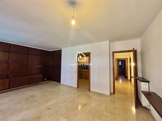 Piso en venta en Eixample Nord – La Devesa en Girona