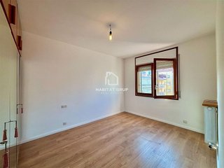 Piso en venta en Eixample Nord – La Devesa en Girona