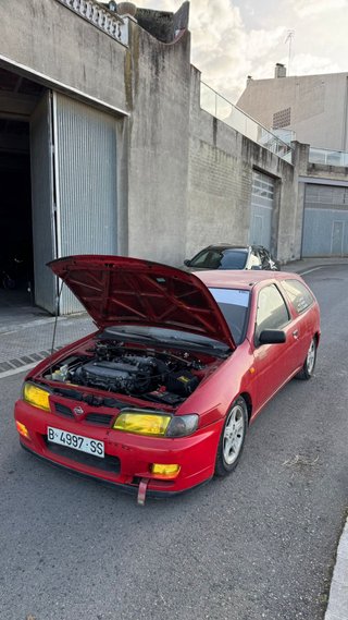 Nissan Almera gti sr20de