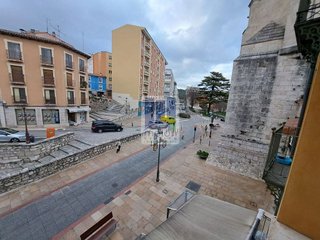 Piso en venta en Plaza España - Villa Pilar - Reyes Católicos - Vadillos en Burgos