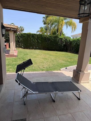Chalet en alquiler en Las Lomas de Río Verde en Marbella