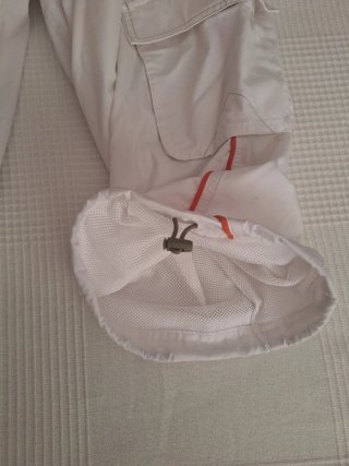 Pantalón Adidas 3/4. Blanco