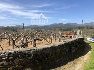 Terreno en venta en Ponteareas