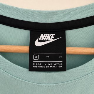 Camiseta Nike Teal Tira Lateral Logo