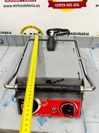 Grill eléctrico 2129 8