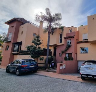 Casa adosada en venta en Rodeo Alto-Guadaiza-La Campana en Marbella