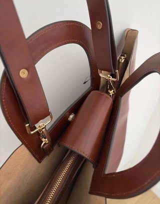Bolso shopper estructurado coñac