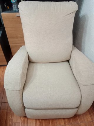 Sillón reclinable beige tela