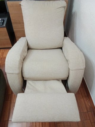 Sillón reclinable beige tela