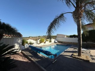 Chalet en venta en San Miguel de Salinas