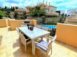 Piso en venta en Los Naranjos en Marbella