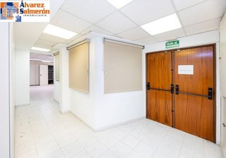 Piso en venta en Centro - Sagrario en Granada