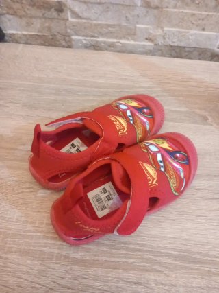 Sandalias Cars Rayo McQueen Talla 26