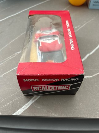 Coche Scalextric Ford RS 200 Marlboro