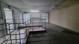 Nave industrial en venta en Las Tiesas en Villena