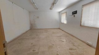 Nave industrial en venta en Las Tiesas en Villena