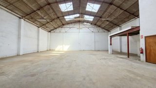 Nave industrial en venta en Casco Antiguo en Puçol