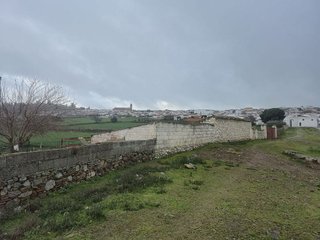 Terreno en venta en Azuaga