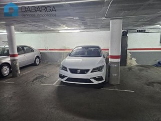 Garaje en venta en Centre en Ripollet