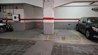 Garaje en venta en Centre en Sabadell