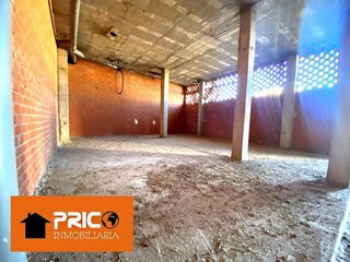 Local comercial en venta en Nuevo Cáceres en Cáceres