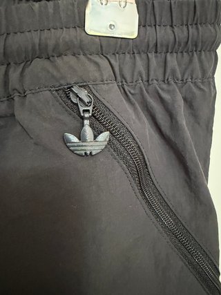 Pantalón Adidas Negro Talla M