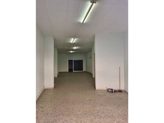 Local comercial en venta en Santa Eugènia en Girona