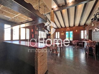 Bar en alquiler en Núcleo Urbano en Pobla de Vallbona (la)