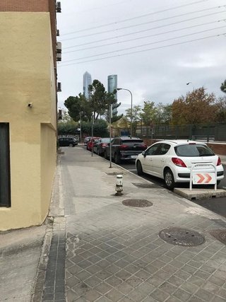 Garaje en alquiler en Castilla en Madrid