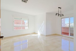 Piso en venta en Chaparil - Torrecilla en Nerja