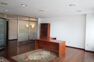 Oficina en alquiler en Centro en Gijón