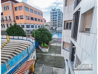 Piso en venta en Cuatro Caminos en Santander