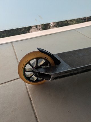 Patinete freestyle MF540 + casco + protecciones