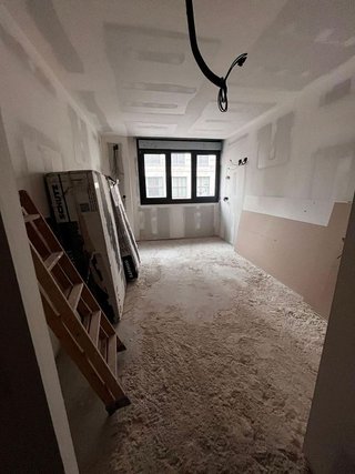 Piso en venta en Plaza España - Villa Pilar - Reyes Católicos - Vadillos en Burgos
