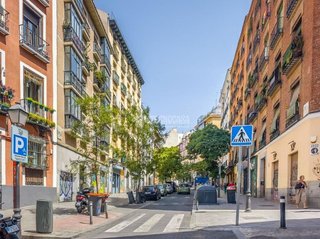 Local comercial en venta en Embajadores - Lavapiés en Madrid