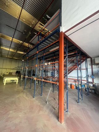 Nave industrial en venta en Renfe - Bulevar 1º y 2º Fase en Jaén
