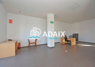 Local comercial en venta en Mejostilla en Cáceres