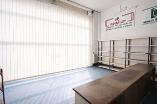 Local comercial en venta en Praza de España en Ferrol