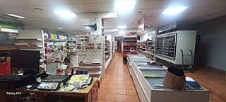 Local comercial en venta en Castell (Es)