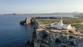 Local comercial en venta en Castell (Es)