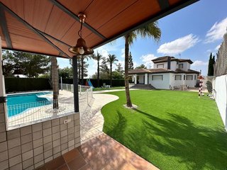 Chalet en venta en La Alcayna en Molina de Segura