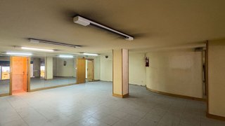 Local comercial en venta en Campo San Francisco - Plaza de América en Oviedo